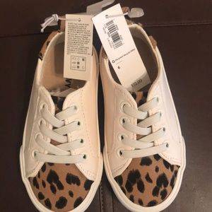 Old Navy Toddler Animal Print Sneaker